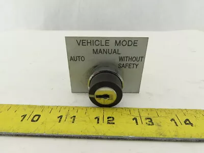 Telemecanique ZBE-101 NO NC Contact Keyed Selector Switch No Key 3 Position • $8.63