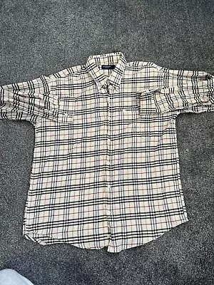 £75 • Buy Burberry Nova Check Button Up Long Sleeve Shirt - Size L
