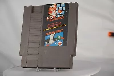 Super Mario Bros. / Duck Hunt (NES 1985) 3 Screw • $0.99
