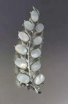 Vintage 50’s Silvertone Mother Of Pearl Bead Pin Brooch • $9.99