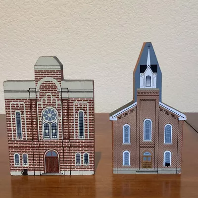 The Cat's Meow Village - Lot Of 2 - Churches • $9.99