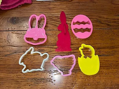 Lot Of 6 Easter Themed Plastic Cookie Cutters 3 Rabbits Chick Duck Egg • $5
