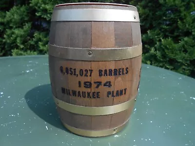 Vintage 1974 Schlitz Wooden 6 Million Beer Barrel Commemorative Mug.Nice.Rare.NR • $29.99