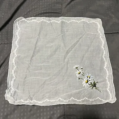 Vintage Hankerchief Hankie White Daisy Flower Floral Small Hole • $3.99
