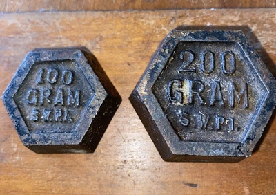 £12 • Buy 2 Single Vintage Metric Cast Iron Hexagonal Weights 100g-200g For Balanced Scale