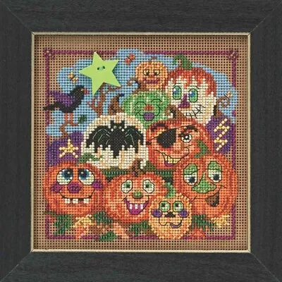 MILL HILL Buttons Beads Kit Counted Cross Stitch PAINTED PUMPKINS MH14-5206 • $11.75