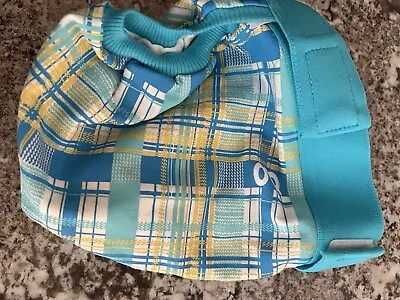 Medium Gdiaper Slightly Used • $17