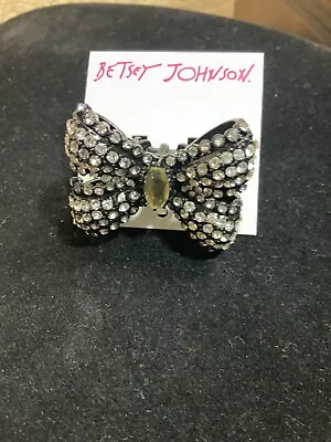 Betsey Johnson Jet Setters White/ Black Bow Ring Rare - B1 • $125