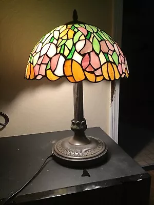 VINTAGE Old Real TIFFANY STYLE STAINED GLASS LAMP • $74.50