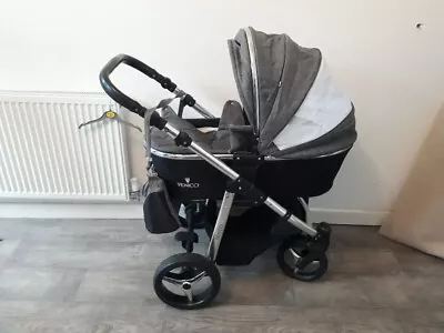 Venicci Light Grey 3 In 1 Pram. Including Pram Carrycot & Infant Car Seat. • £29.99