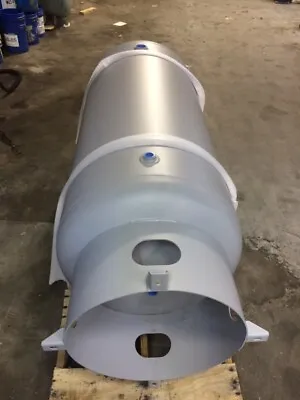 400 Gallon 165 Psi Rated Vertical Air Receiver Tank • $3300