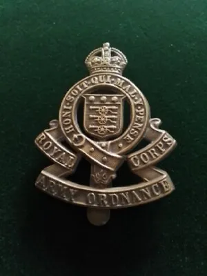 £10 • Buy Original WW1 / WW2 Era Royal Army Ordnance Corps RAOC Brass Military Cap Badge