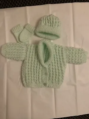 Hand Knitted Premature Baby Clothes • £10