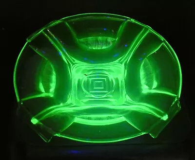 Walther & Söhne Sigrid Green Art Deco Uranium Depression Glass Bowl (Mar) • £19.99