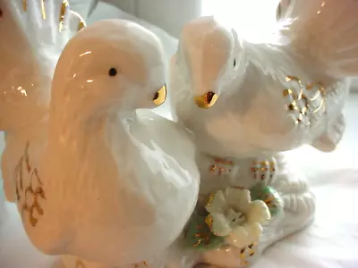 Pair White Doves Figurine Metallic Goldtone Accent Ceramic Love Birds • $9.96