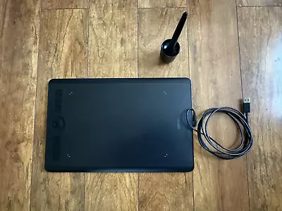 Wacom Intuos Pro Medium Digital Graphic Drawing Tablet SHPTH660 Used • $75