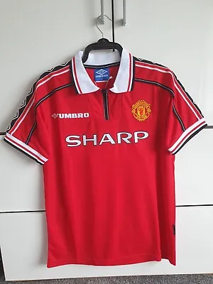 Manchester United 1999/2000 Home Shirt Umbro Medium • £69