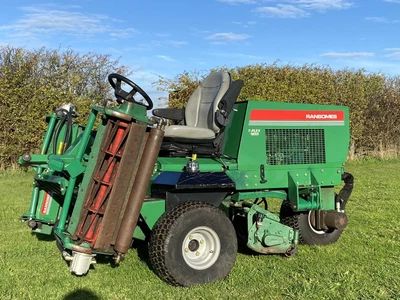 £3995 • Buy Ransomes T-plex 185d Triple Cylinder Tees Ride Sit On Lawn Mower Tractor
