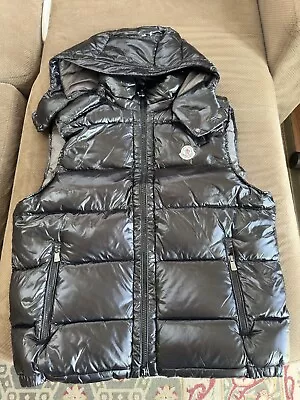 Moncler Vest Puffer Size 4 Black • $195