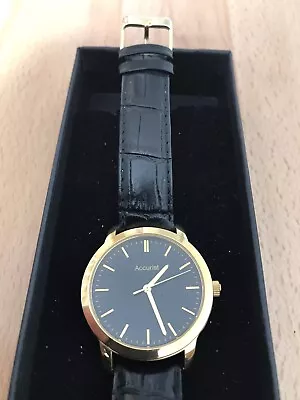 Accurist Mens Gold Plated Quartz Watch • £0.99