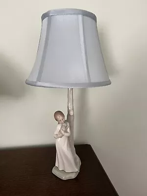 Lladro NAO Table Lamp Of A Young Girl Holding Her Puppy Dog. Shade Included • £28