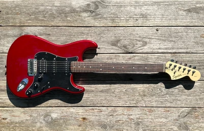 $160 • Buy Red Fender Squier Stratocaster Guitar (Excellent Condition)