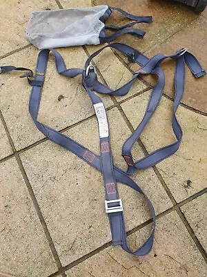 Safety Harness Fall Arrest • £15