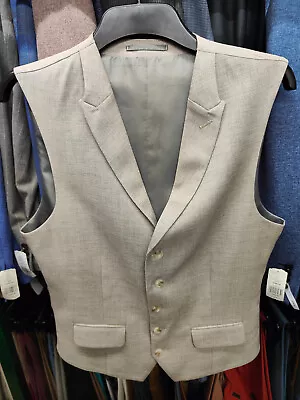 A&D Hope Men's Linen Blend Single Breasted Grey Waistcoat 38R • £17.50