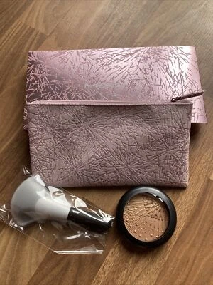 £27 • Buy MAC Highlighter Set Firelit Kit:  Gold Brand New In Box