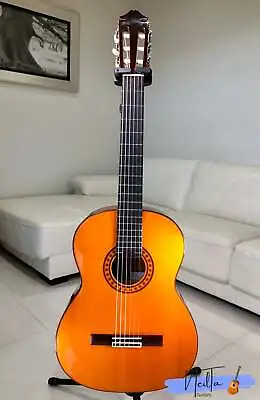 Kawai G-180 Hand Made Classical Guitar • $1600