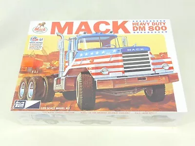 1:25 Scale MPC 899/06 Mack Heavy Duty DM 800 Truck Kit - Sealed  • $54.95