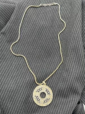 Women's Costume Jewelry Gold & Silver Tone Pendant Necklace Pre-Owned Very Good • $29.99