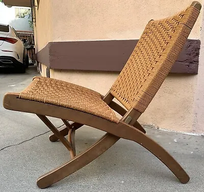 Mid-century Modern Hans Wegner Danish Style Folding Rope And Wood Frame Chair • $300