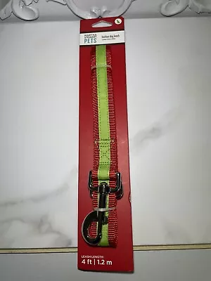 Martha Stewart 4’ Dog Leash Red & Green • $11.77