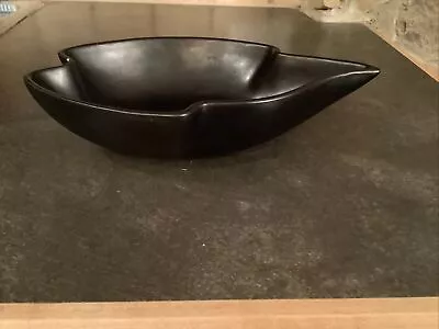 Vintage MCM Royal Haeger RG65 Matte Black Leaf Pottery Flower-Ware • $18