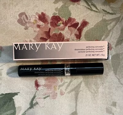 NEW Mary Kay Perfecting Concealer Light Ivory Full Size 092191 NIB • $12.99