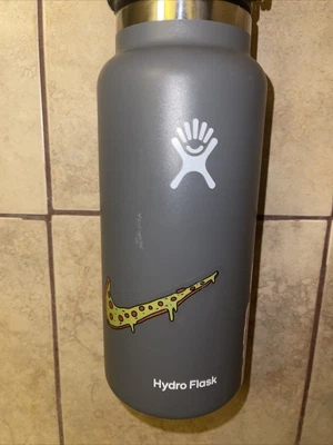 $18 • Buy Hydro Flask Wide Mouth Vacuum Insulated Stainless Steel Water Bottle - Grey