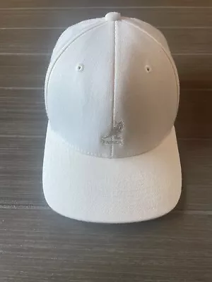 Kangol Hat Cap Men Flex Fit Small/Medium White • $15