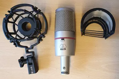 AKG C4000B Multi-Pattern Condenser Microphone Large Diaphragm Mic • £275