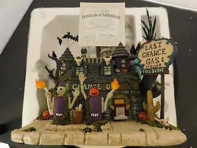 Hawthorne Village The Munsters  Last Chance Gas   NEW - COA • $37.99