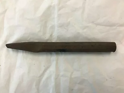 Rare Old Metal Chisel With 3/8  Wide Point And 8 1/4  Long • $5