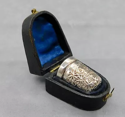 Antique 19th Century Hallmarked Solid Silver Embossed Thimble / Case / Size 4 • $24.50