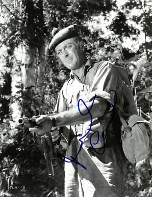 Michael Caine Signed Authentic Autographed 7.5x9.5 B/W Photo PSA/DNA #AG85363 • $79.99