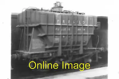 Railway Photo 6x4  Prestflo Tank Wagon Fullers Earth Unknown Location C1960 • £2.50