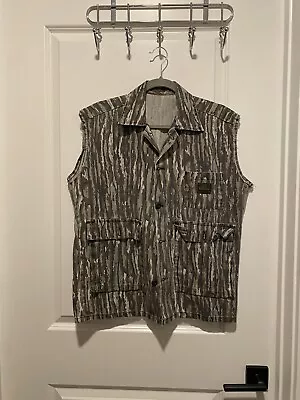Vintage Camo Vest Size M • $16