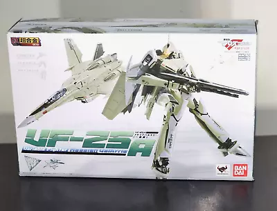 Bandai DX Macross VF-25A Variable Fighter Messiah Valkyrie GE-62 • $210