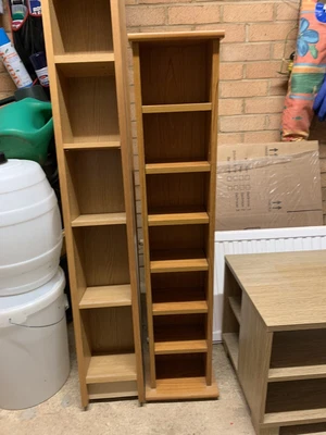 £7 • Buy Small CD Storage Shelf Unit Second Hand Wood Effects (collection Only)