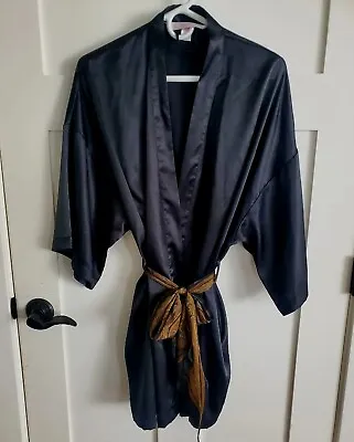 Victorias Secret Black Satin Short Kimono Lingerie Robe & Club 7 Echo Silk Scarf • $32.99