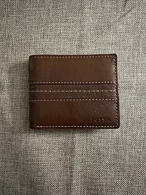 Fossil Men's Bi-Fold Wallet Genuine Brown Leather - Excellent Condition! • $35