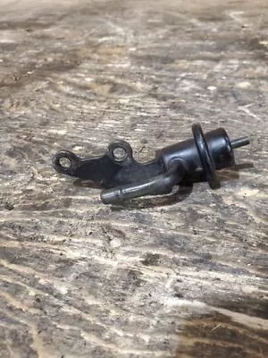 $49.99 • Buy 1990-96 Nissan 300ZX OEM Fuel Pressure Regulator   Z32